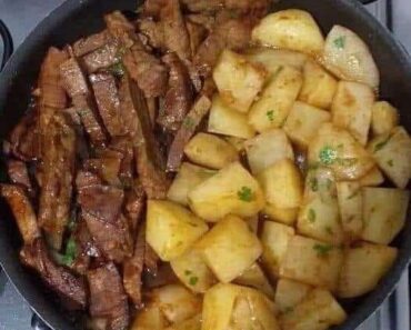 Garlic Butter Steak & Potatoes Skillet