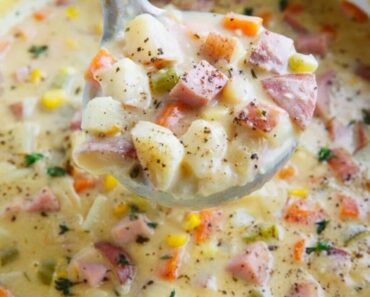 Ham and potato corn chowder