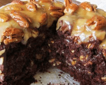 Turtle Caramel Cake