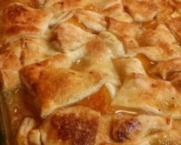 Triple Crust Peach Cobbler