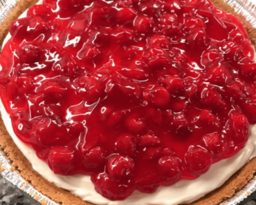 cherry cheesecake