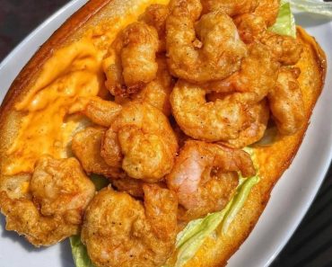 shrimp sandwich