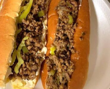 Philly Cheese Steak Sloppy Joes