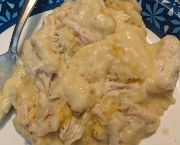 Crockpot Chicken and Dumplings