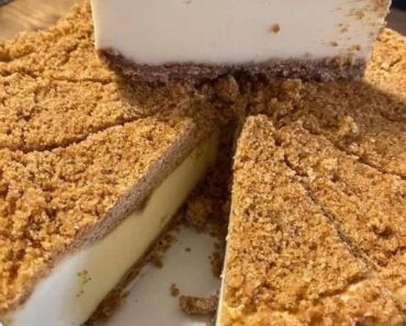 Double Crust Cheesecake