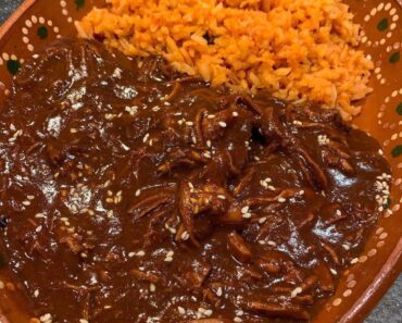 Chicken mole rice