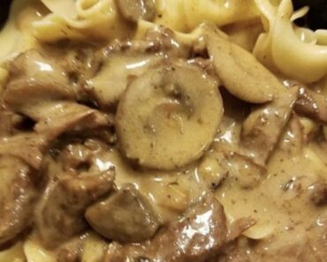 BEEF STROGANOFF CASSEROLE