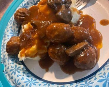 Salisbury steak meatballs