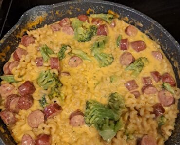 Cheddar Broccoli Sausage Skillet