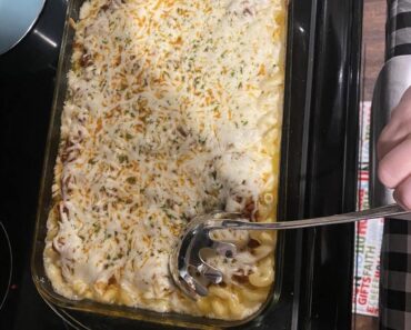 TikTok-inspired Spaghetti Casserole recipe