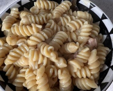 Creamy Rotini with Chicken and Mushroom Recipe