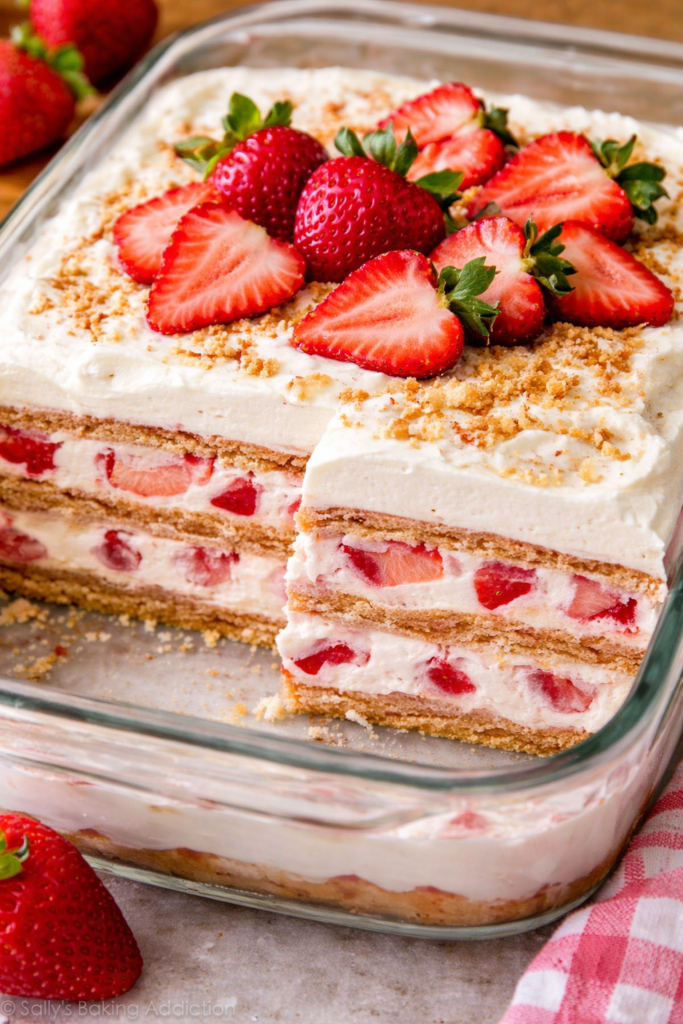 strawberry cream cheese dessert cake