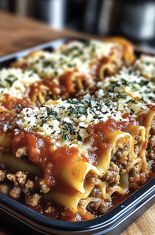 Italian Meatball Lasagna Roll-Ups