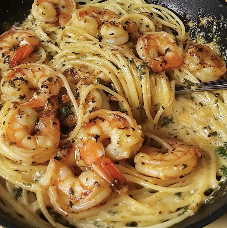 Garlic Shrimp Pasta served in a bowl