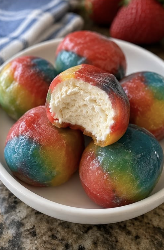 FRUIT ROLL-UPS ICE CREAM BITES