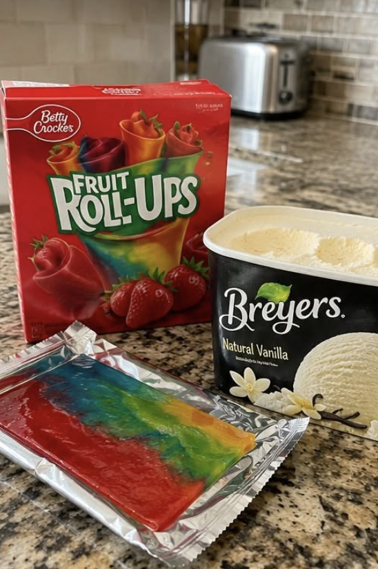 FRUIT ROLL-UPS ICE CREAM BITES
