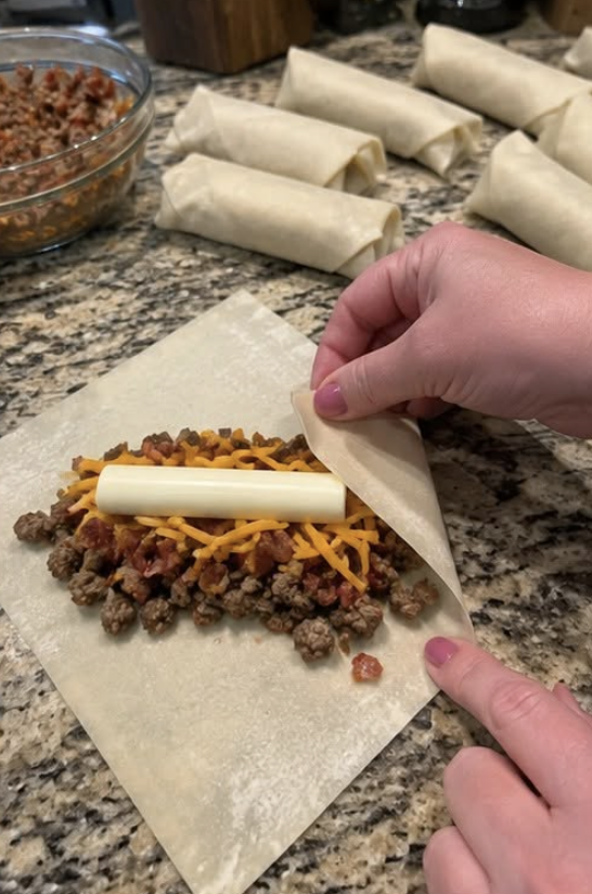 BACON RANCH BURGER EGG ROLLS